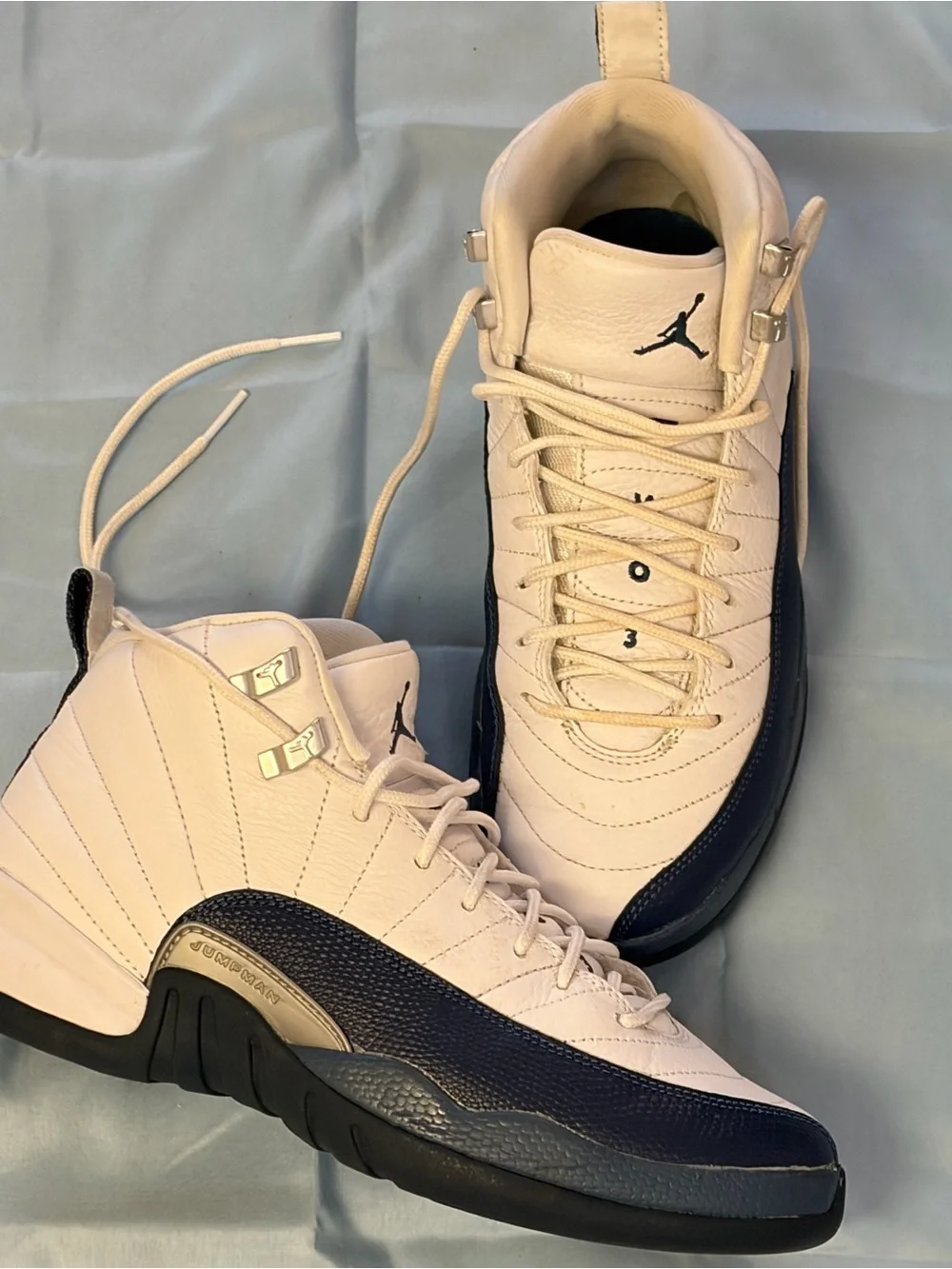 Jordan Men’s Sneakers in Cream and Navy Blue